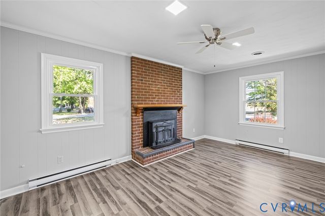 12089 Sunset Dr, Ashland, VA 23005