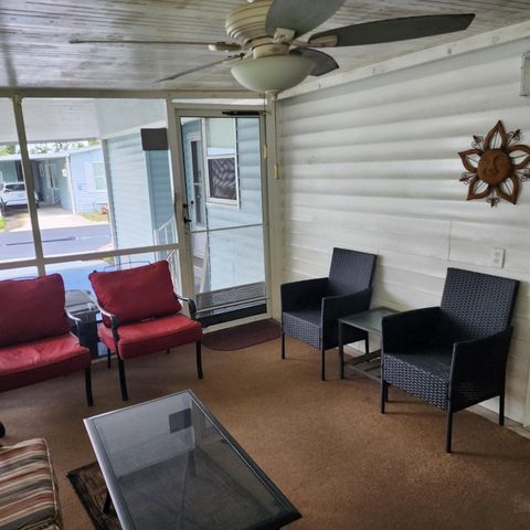 3393 Lake Overlook Place, Atlantis, FL 33462