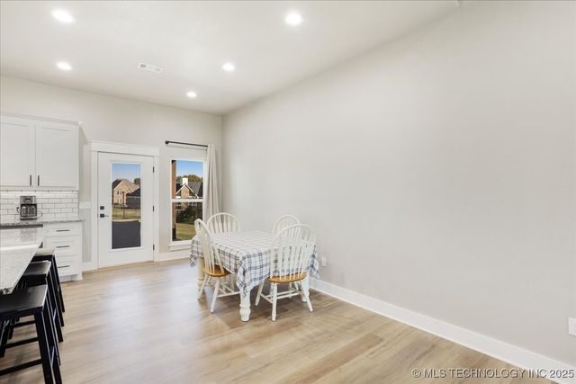 2 Wilderness N, Calera, OK 74730