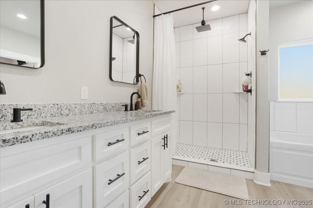 2 Wilderness N, Calera, OK 74730