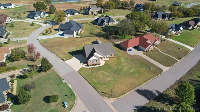 2 Wilderness N, Calera, OK 74730