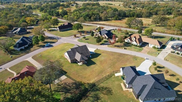 2 Wilderness N, Calera, OK 74730