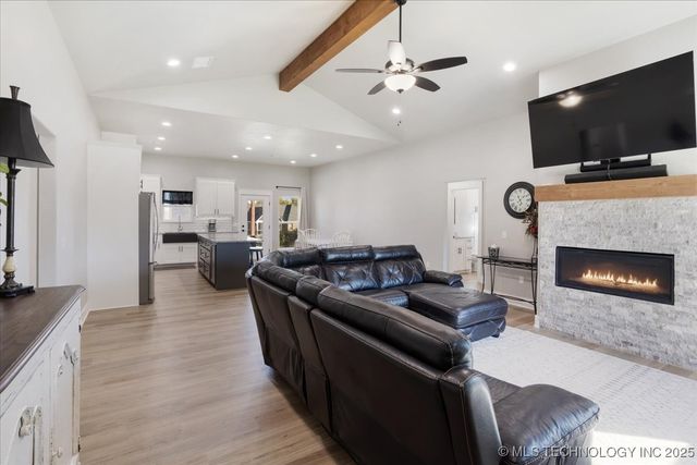 2 Wilderness N, Calera, OK 74730