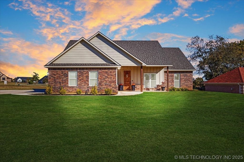 2 Wilderness N, Calera, OK 74730