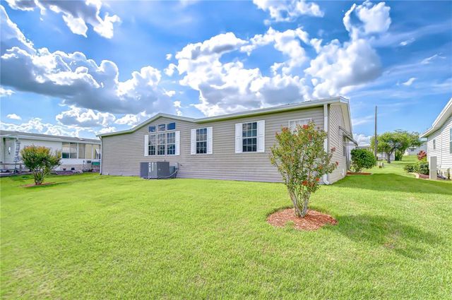 37526 NEW HORIZONS BOULEVARD, Zephyrhills, FL 33541