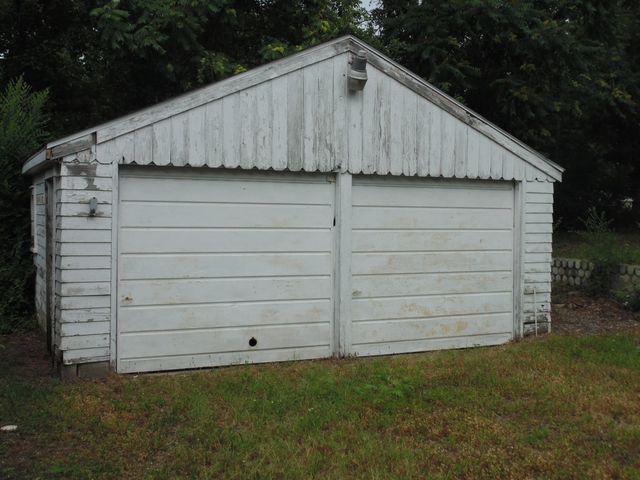 3406 E 37th Avenue, Lake Station, IN 46405