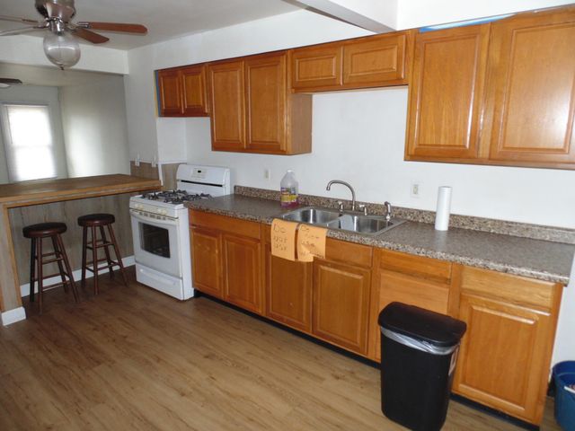 3406 E 37th Avenue, Lake Station, IN 46405