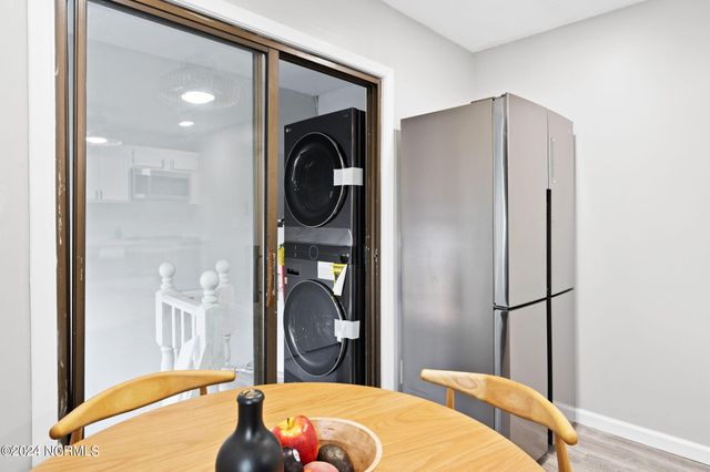 226 NE 48th Street, Oak Island, NC 28465