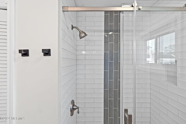 226 NE 48th Street, Oak Island, NC 28465