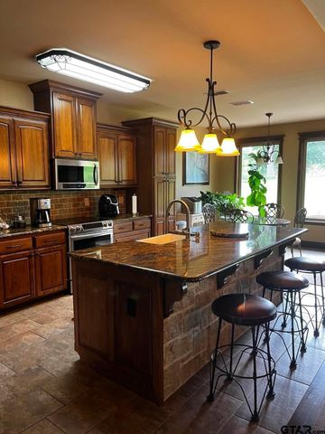 12277 County Road 133, Flint, TX 75762