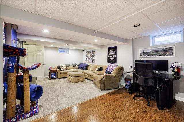 28 Osprey Drive, Henrietta, NY 14586