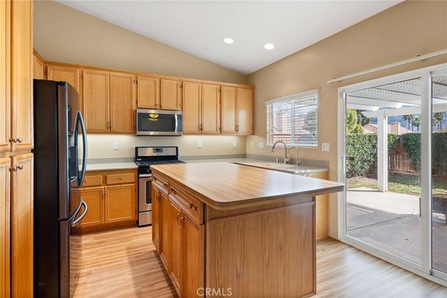 2648 Hazy Way, Banning, CA 92220