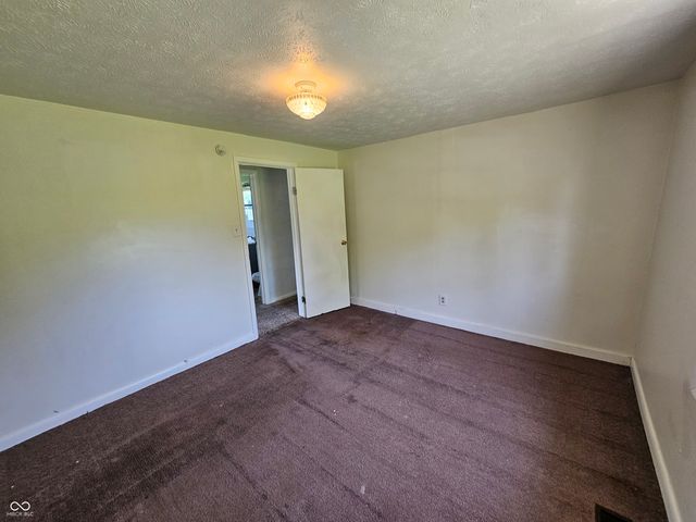 2418 W 18th Street, Anderson, IN 46016