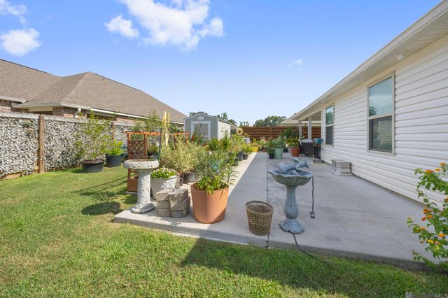 32123 Devan Trails, Denham Springs, LA 70726