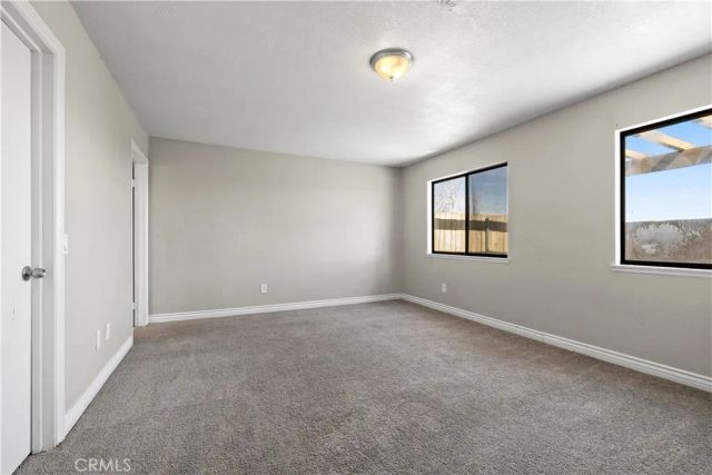 12207 Merrod, Victorville, CA 92395