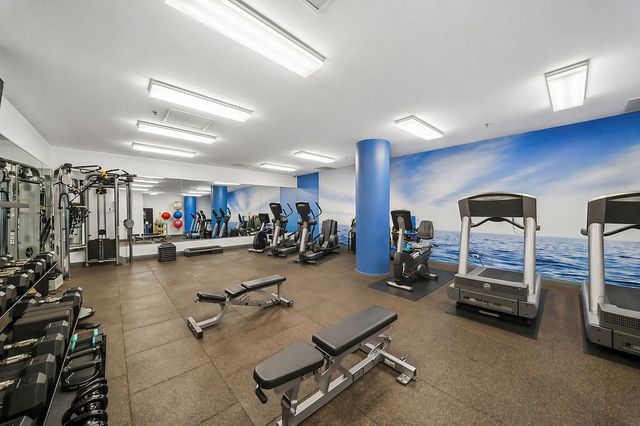 270 E Pearson Street 101, Chicago, IL 60611