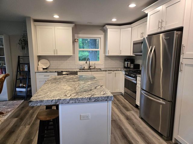 15100 White Oak Avenue, Lowell, IN 46356