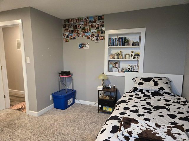 15100 White Oak Avenue, Lowell, IN 46356