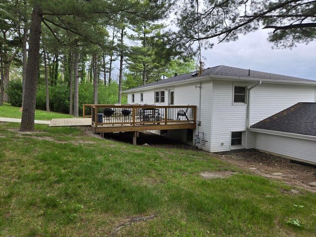 15100 White Oak Avenue, Lowell, IN 46356