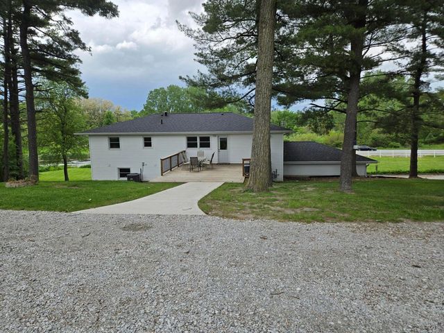 15100 White Oak Avenue, Lowell, IN 46356