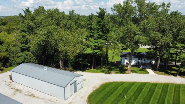 15100 White Oak Avenue, Lowell, IN 46356
