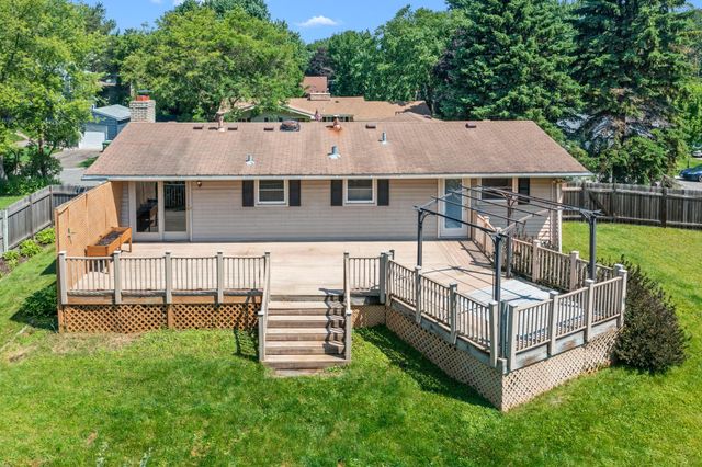 1561 15th Terrace NW, New Brighton, MN 55112