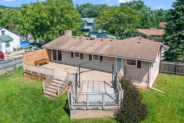 1561 15th Terrace NW, New Brighton, MN 55112