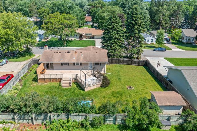1561 15th Terrace NW, New Brighton, MN 55112