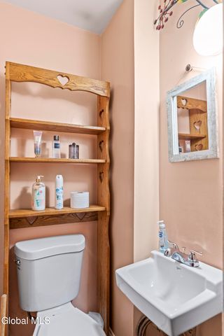 4 Morgan Terrace, Castleton-on-hudson, NY 12033