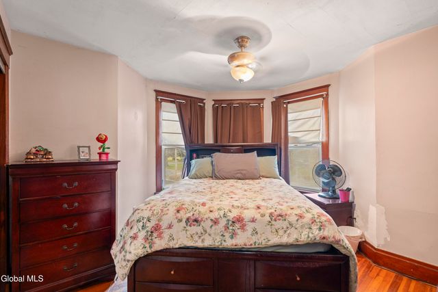 4 Morgan Terrace, Castleton-on-hudson, NY 12033