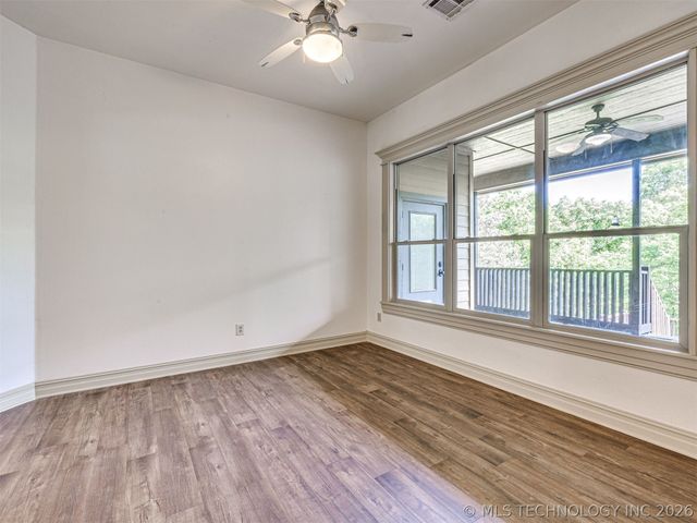 18894 E 80th Street North, Owasso, OK 74055