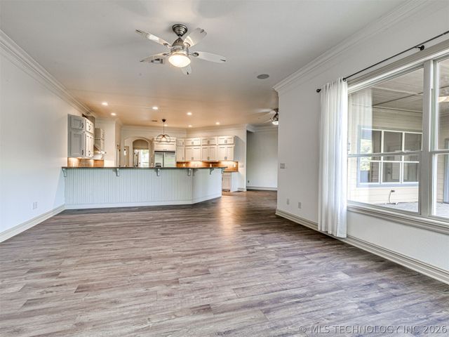 18894 E 80th Street North, Owasso, OK 74055