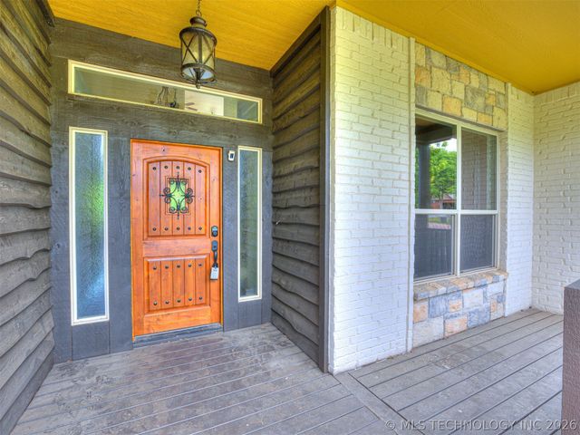 18894 E 80th Street North, Owasso, OK 74055