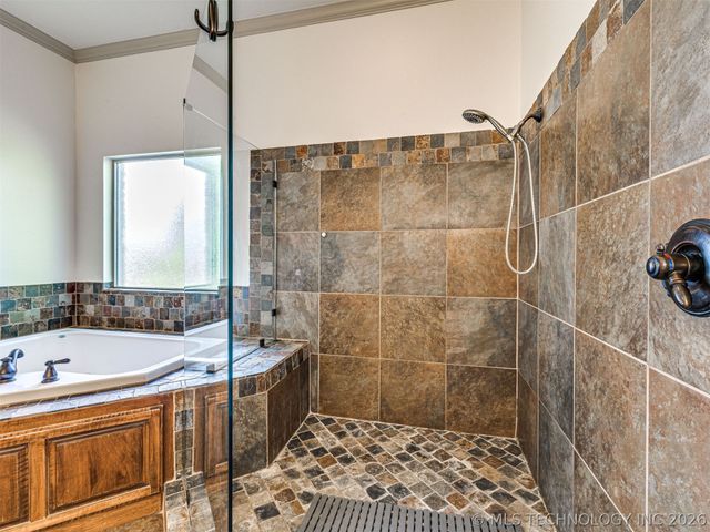 18894 E 80th Street North, Owasso, OK 74055