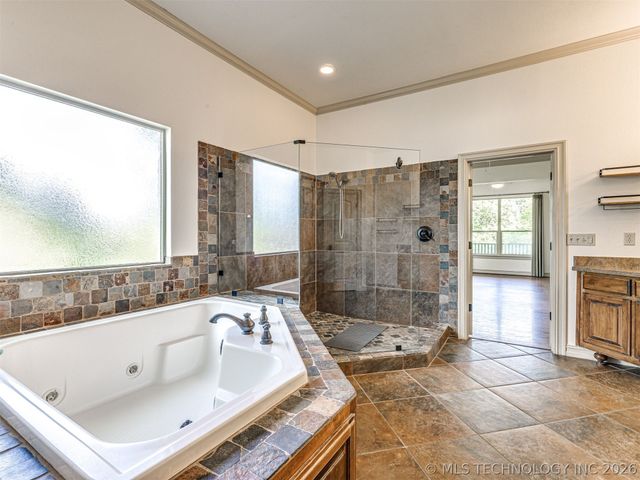 18894 E 80th Street North, Owasso, OK 74055