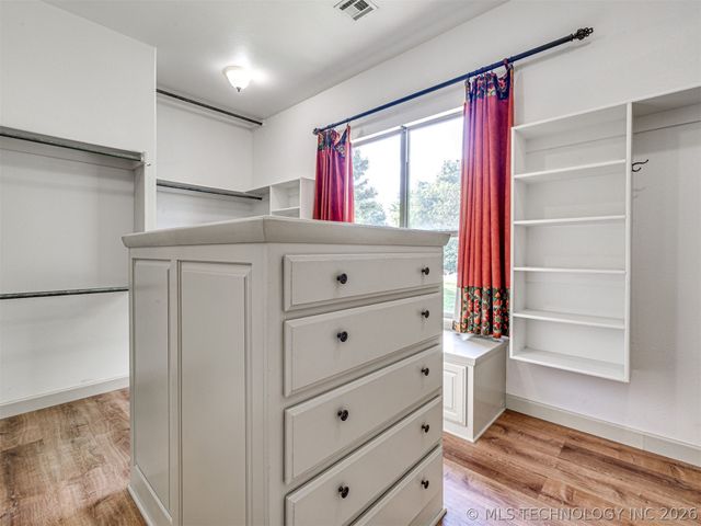 18894 E 80th Street North, Owasso, OK 74055