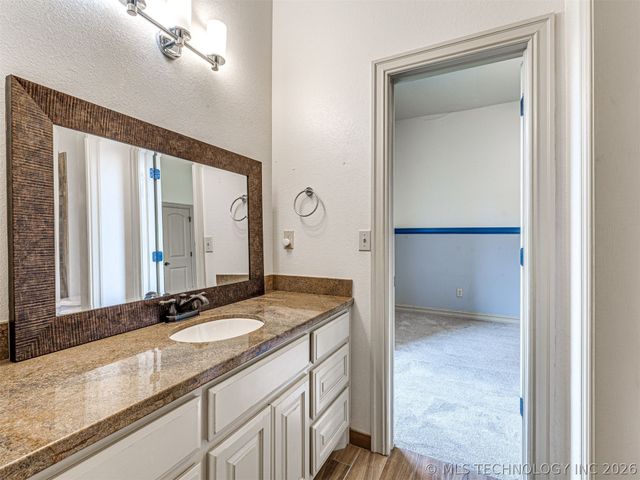 18894 E 80th Street North, Owasso, OK 74055