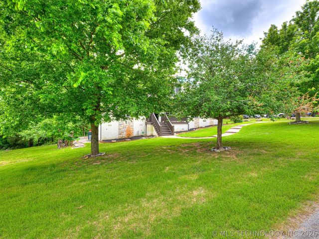 18894 E 80th Street North, Owasso, OK 74055