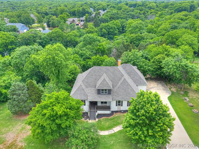 18894 E 80th Street North, Owasso, OK 74055
