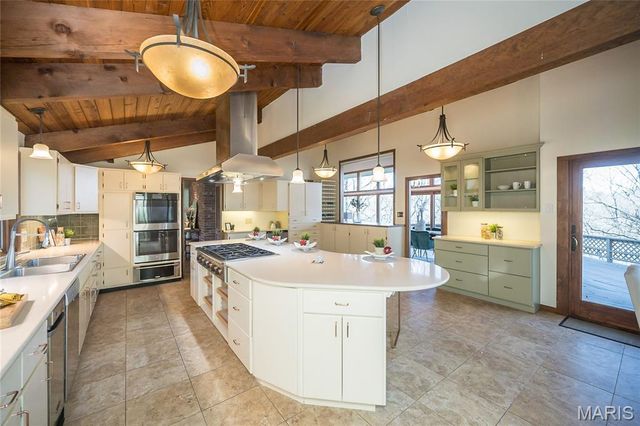 12987 Pingry Place, St Louis, MO 63131