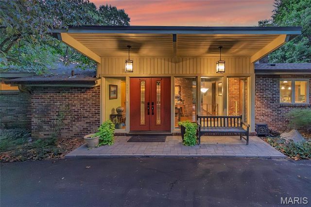 12987 Pingry Place, St Louis, MO 63131