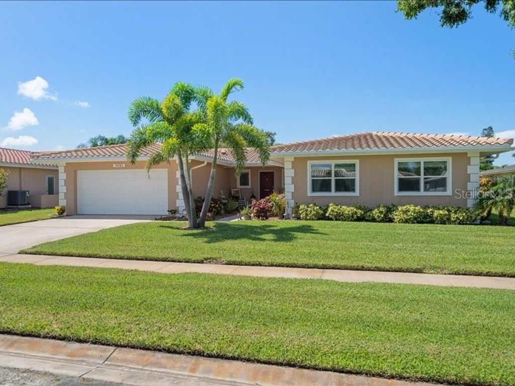 14583 ANCHORAGE CIRCLE, Seminole, FL 33776