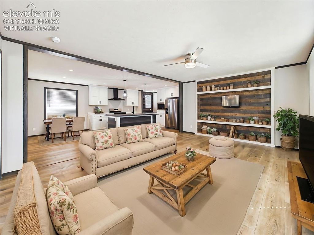 354 E Stewart Drive, Pueblo, CO 81007 — photo 4