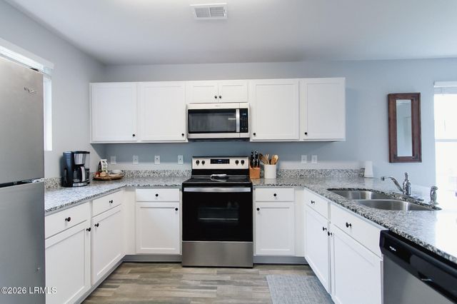 179 Palmetto Breeze Circle, Beaufort, SC 29907
