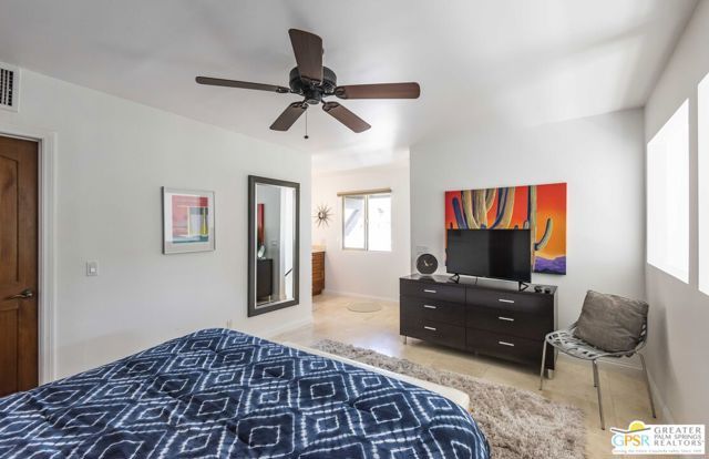 400 N Avenida Caballeros 11, Palm Springs, CA 92262