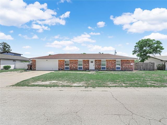 828 BRENTWOOD DRIVE, Lake Wales, FL 33898