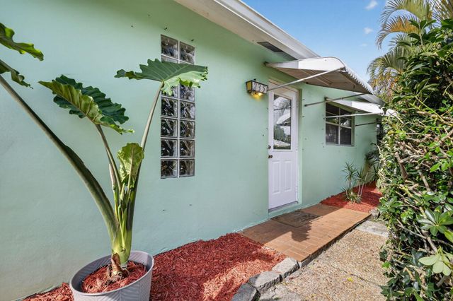 235 Guava Avenue, West Palm Beach, FL 33413