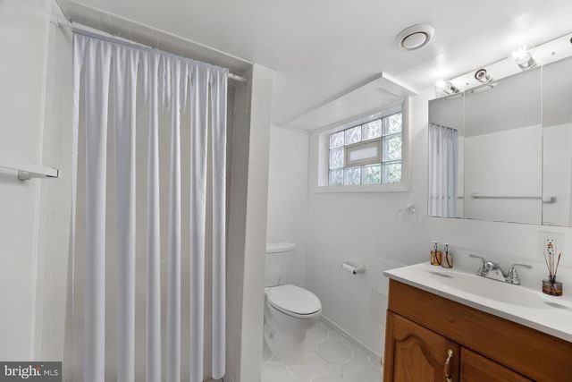 9506 52ND AVE, College Park, MD 20740