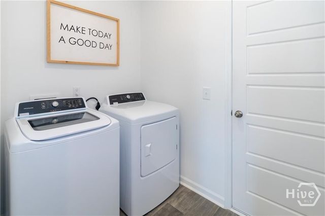 165 Bottlebrush Drive, Bloomingdale, GA 31302
