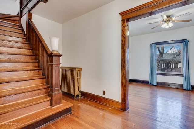 400 S 1ST Avenue, Maywood, IL 60153